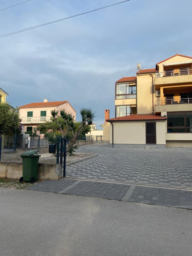 Apartmani Bungic Drage Eksteriør bilde